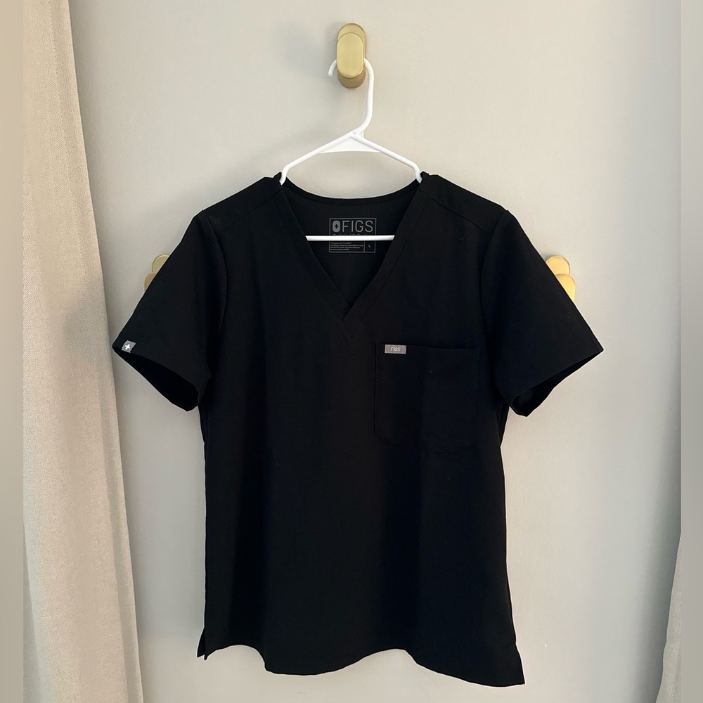 Figs Catarina One Pocket Scrub Top - Size Large
